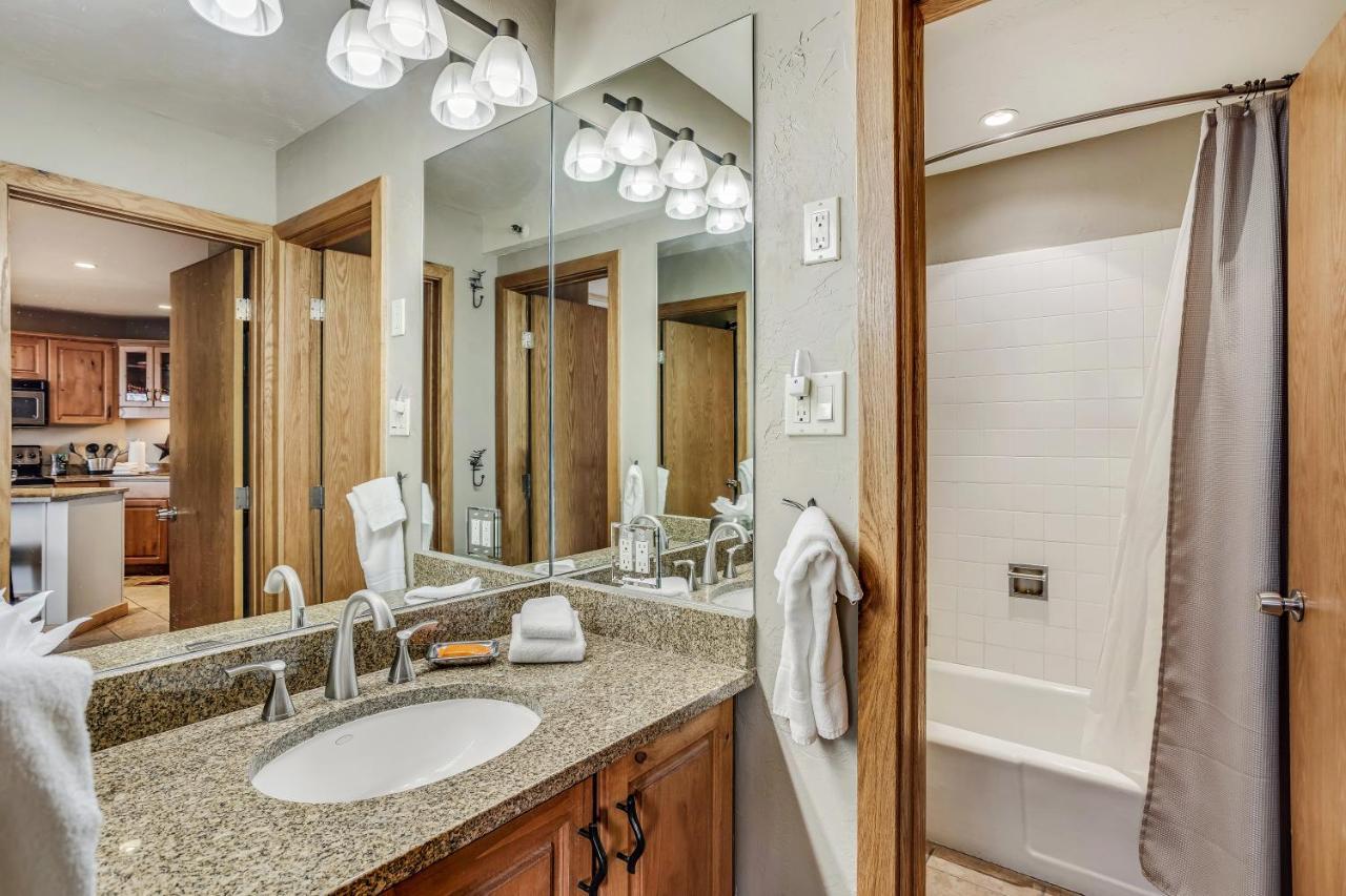 Laurelwood Condominiums 110 Сноумасс-Віллідж Екстер'єр фото